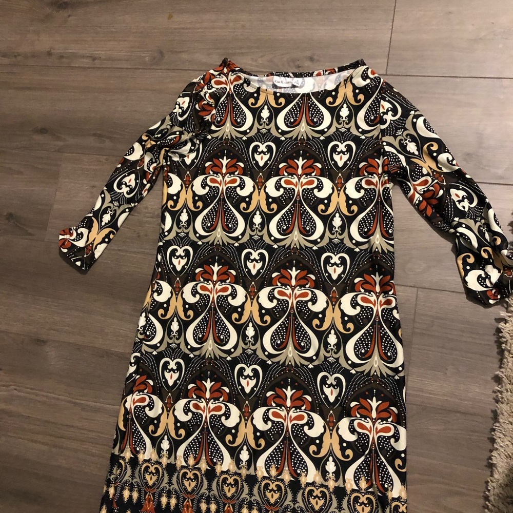 Dress - Picture 2 of 2